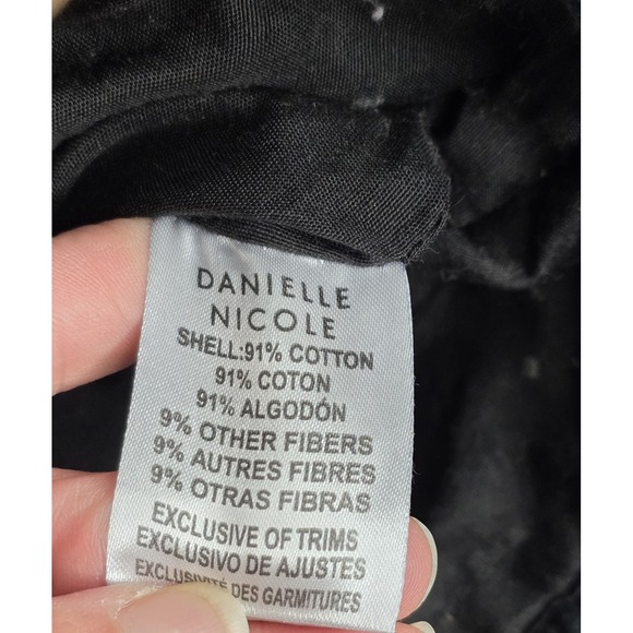 Danielle Nicole Macrame Crochet Black Bag With Wood Handle & Crossbody Strap - Picture 6 of 14